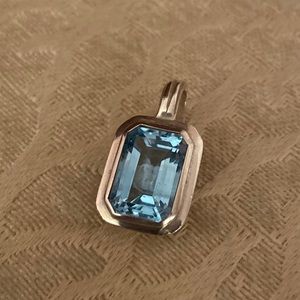 Slane & Slane Pendant Sterling Silver/Blue topaz